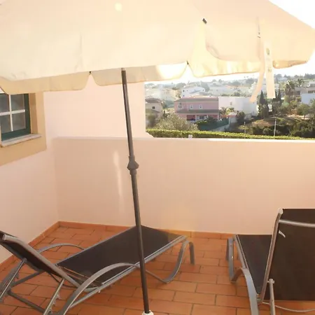 Quinta Queimada 6 * Armação de Pêra